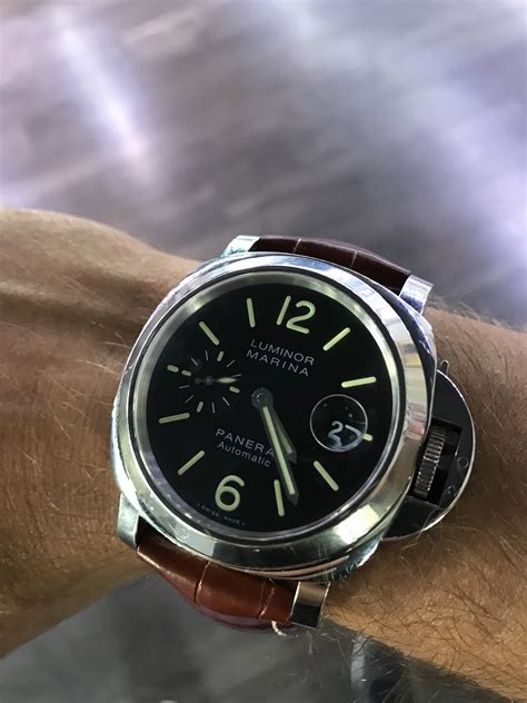 Panerai PAM104 Scratched crystal 